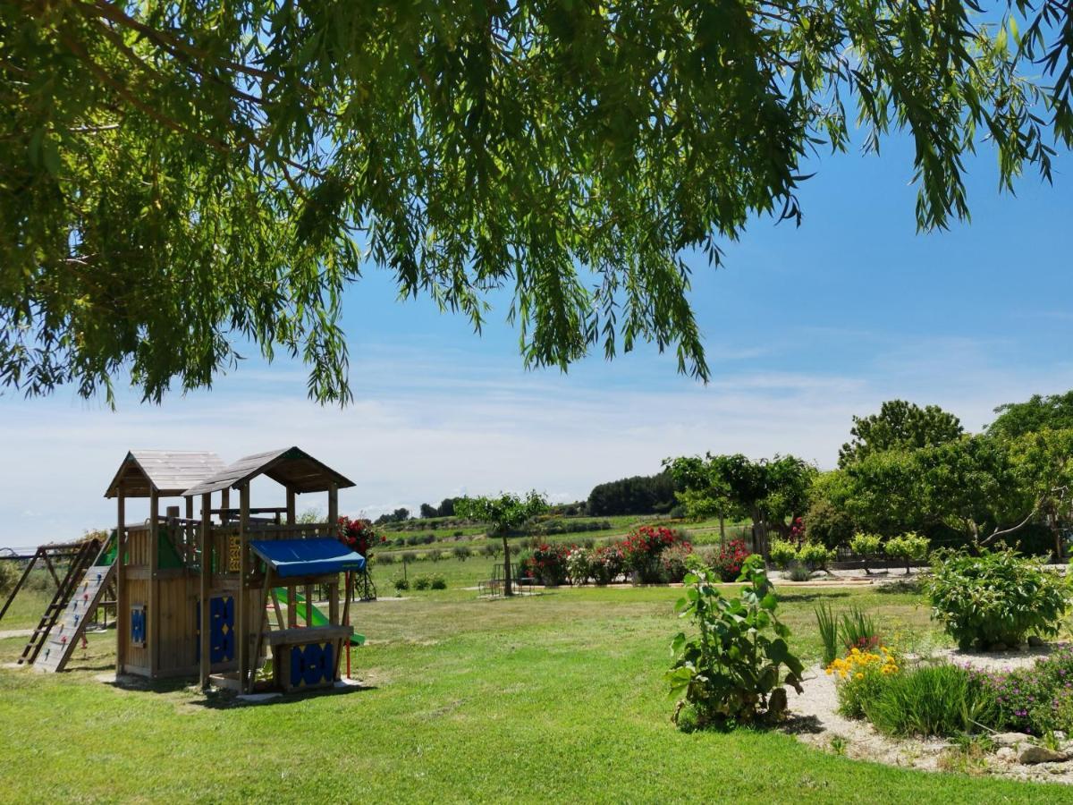 Gite En Provence Lavande Modene ภายนอก รูปภาพ