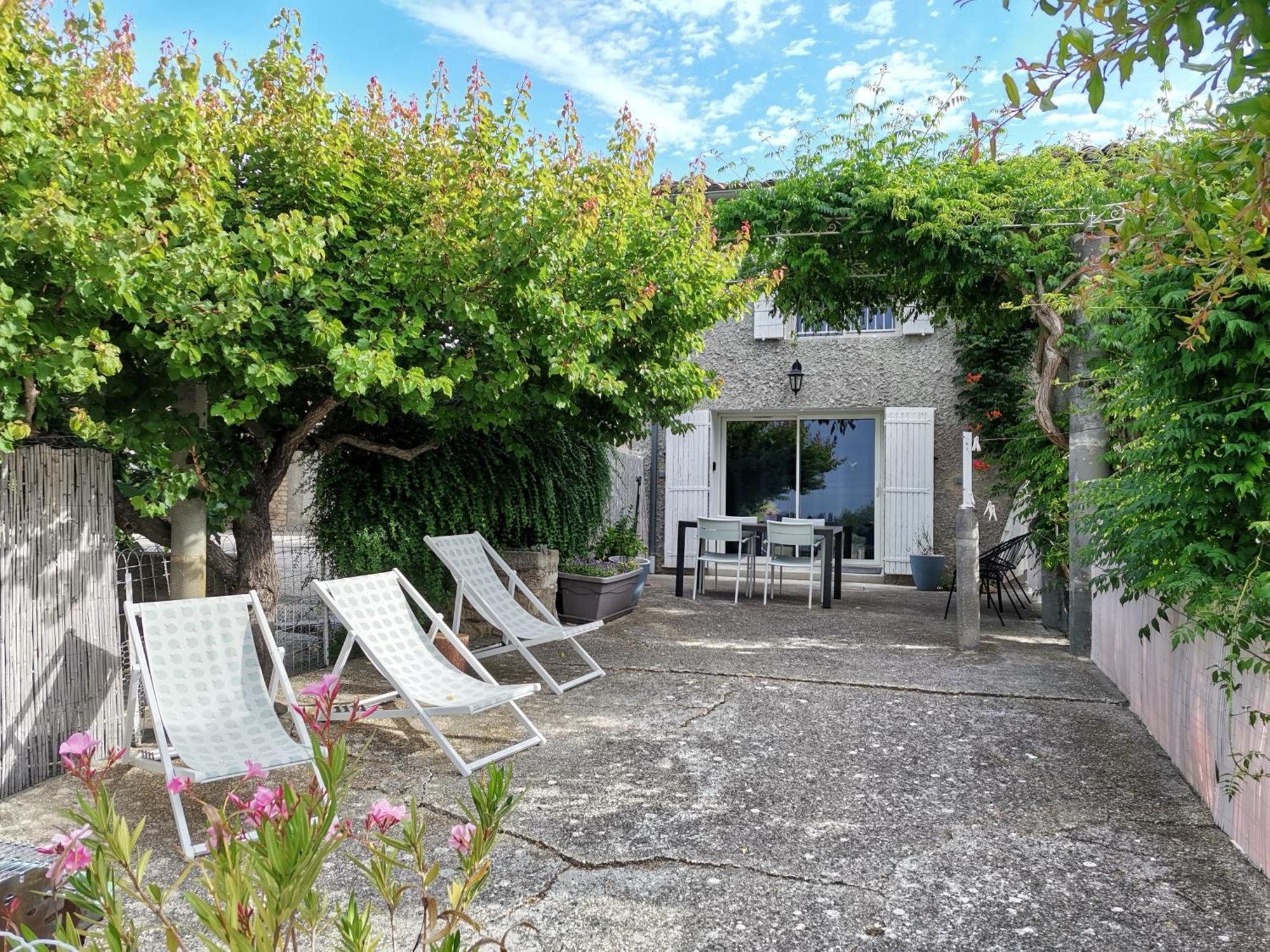 Gite En Provence Lavande Modene ภายนอก รูปภาพ
